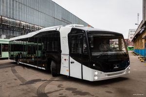 Перронный автобус МАЗ-271